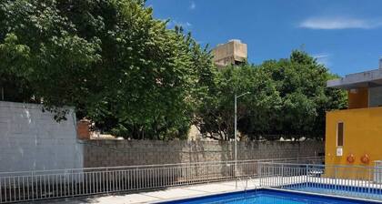 Comfortable apartment in Barranquilla, warmth of home, with pool, parking, gym and wifi.