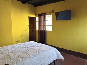 Deluxe Room, Garden View | Free WiFi - Hotel Itzel (Coban)