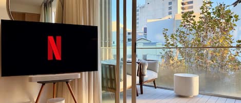 TV, stereo, offices