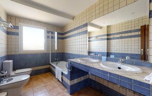 Shower, hair dryer - Lovely home in Fuerteventura (Fuerteventura)