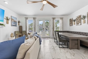 Smart TV, fireplace, offices - Mediterranean Destin Villa - A Cotta Getaway: Private Saltwater Pool, Golf Cart & Beach Access (Destin)