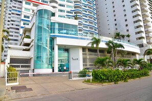 Exterior - Ven y disfruta de tus mejores vacaciones frente al mar, (Cartagena de Indias)