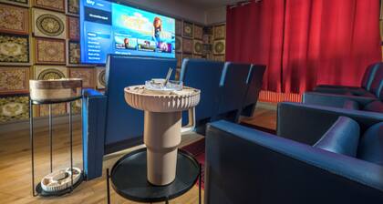 Sampford Hideaway Retreat