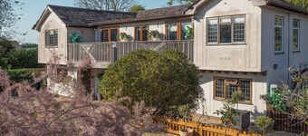 Sampford Hideaway Retreat