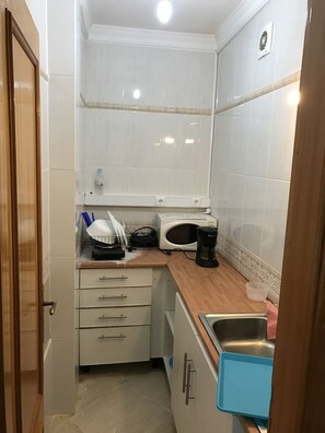 Private kitchen - Altura verde apartment (Altura)