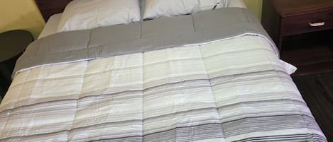 1 Schlafzimmer, Schreibtisch