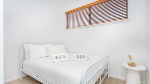 熨斗/熨衣板、免费 WiFi、床单