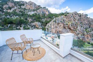 House - Yploui Suites 2 in Kira Panagia (Karpathos)