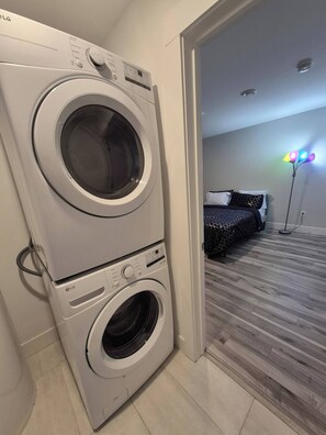 Zimmer, 1 Schlafzimmer, barrierefrei | Innenbereich