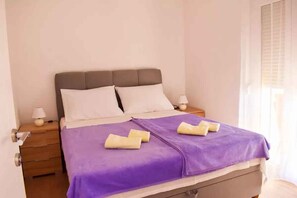 1 bedroom, WiFi - Holiday apartment with air conditioning and sea view (Novi Vinodolski)
