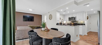 The 19th Hole Hideaway/Golf Course Views/Newly Renovated