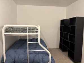 2 habitaciones, escritorio, wifi gratis y ropa de cama 
