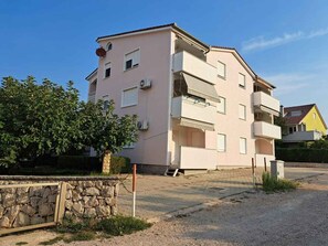 Exterior - Holiday Apartment Lucia (Turanj)