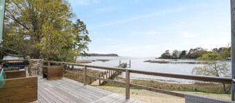 Blissful Oasis | Waterfront Seclusion with a Dock!