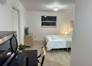 Room - Cozy Studio in beautiful Dania Beach (Dania Beach)