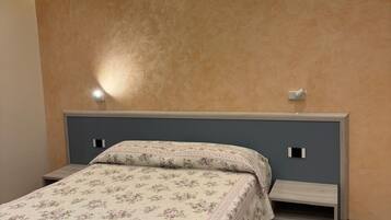 Deluxe Double or Twin Room, 1 Bedroom, Private Bathroom | Minibar, in-room safe, individually decorated, individually furnished