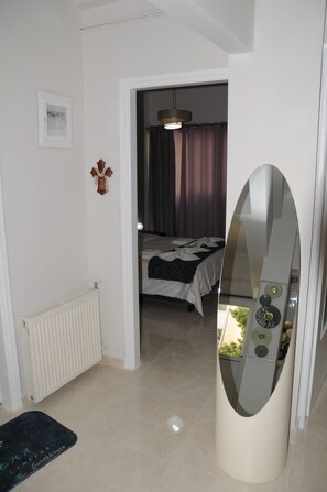 2 chambres, fer et planche Ă repasser, Wi-Fi gratuit, draps fournis