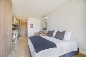 Comfort-Studio, Balkon | Bügeleisen/Bügelbrett, kostenloses WLAN
