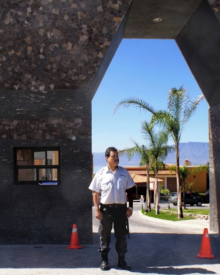 مدخل المنشأة