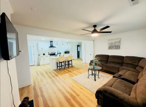 Elton Home