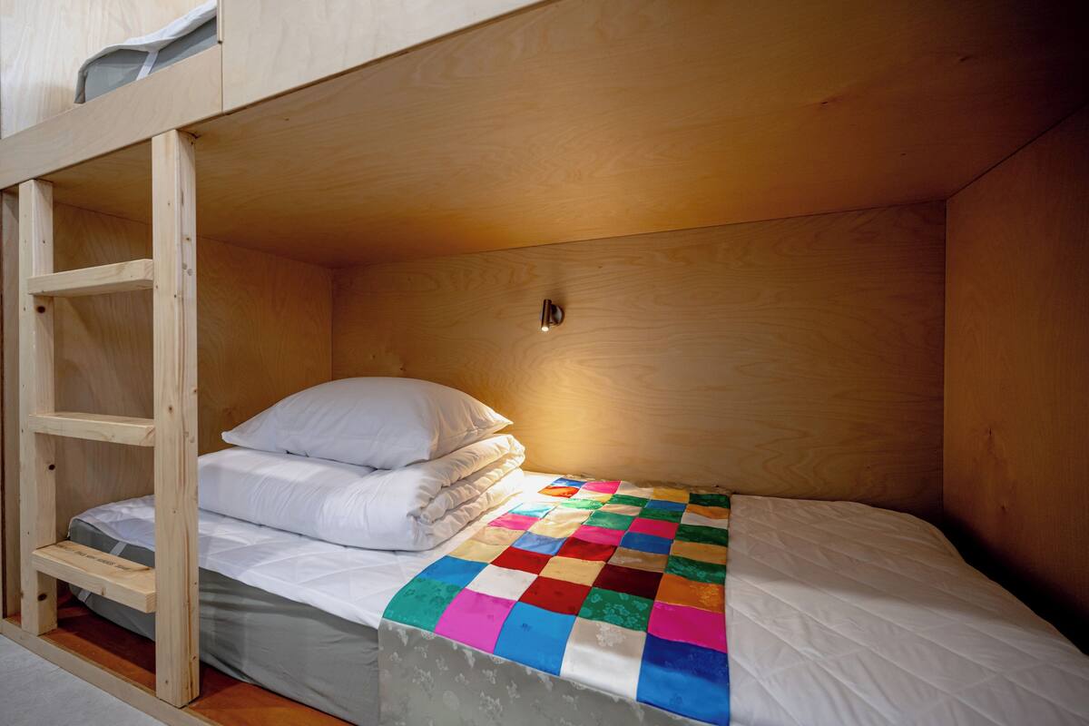 Quarto quádruplo | Quartos à prova de som, Wi-Fi de cortesia