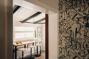 Interior - Zenobi Haus (Westminster)