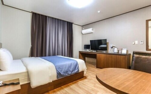 Gangneung Hyundae Motel