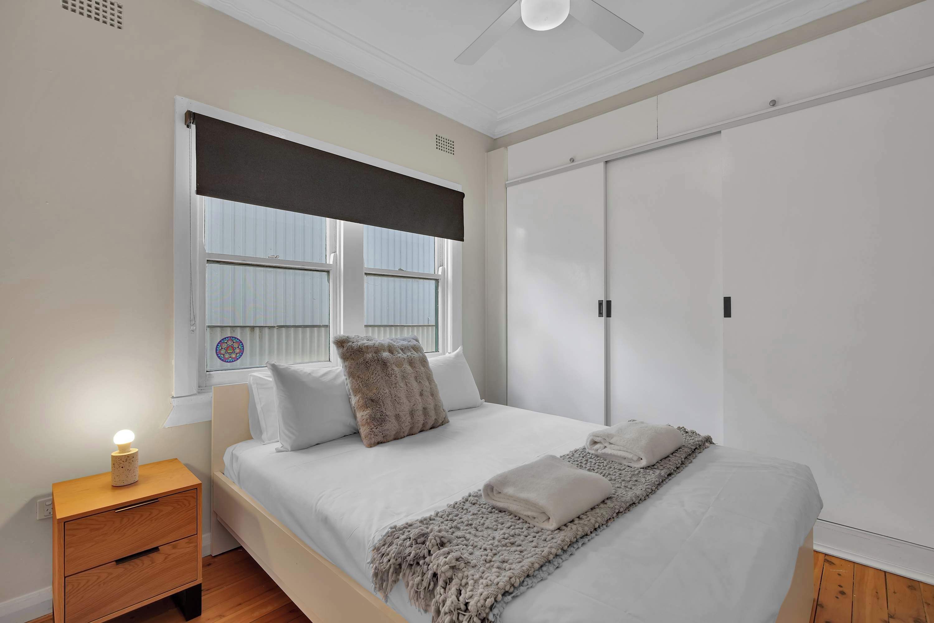 Desk, iron/ironing board, travel cot, WiFi