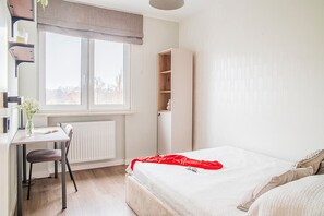 Bügeleisen/Bügelbrett, Bettwäsche