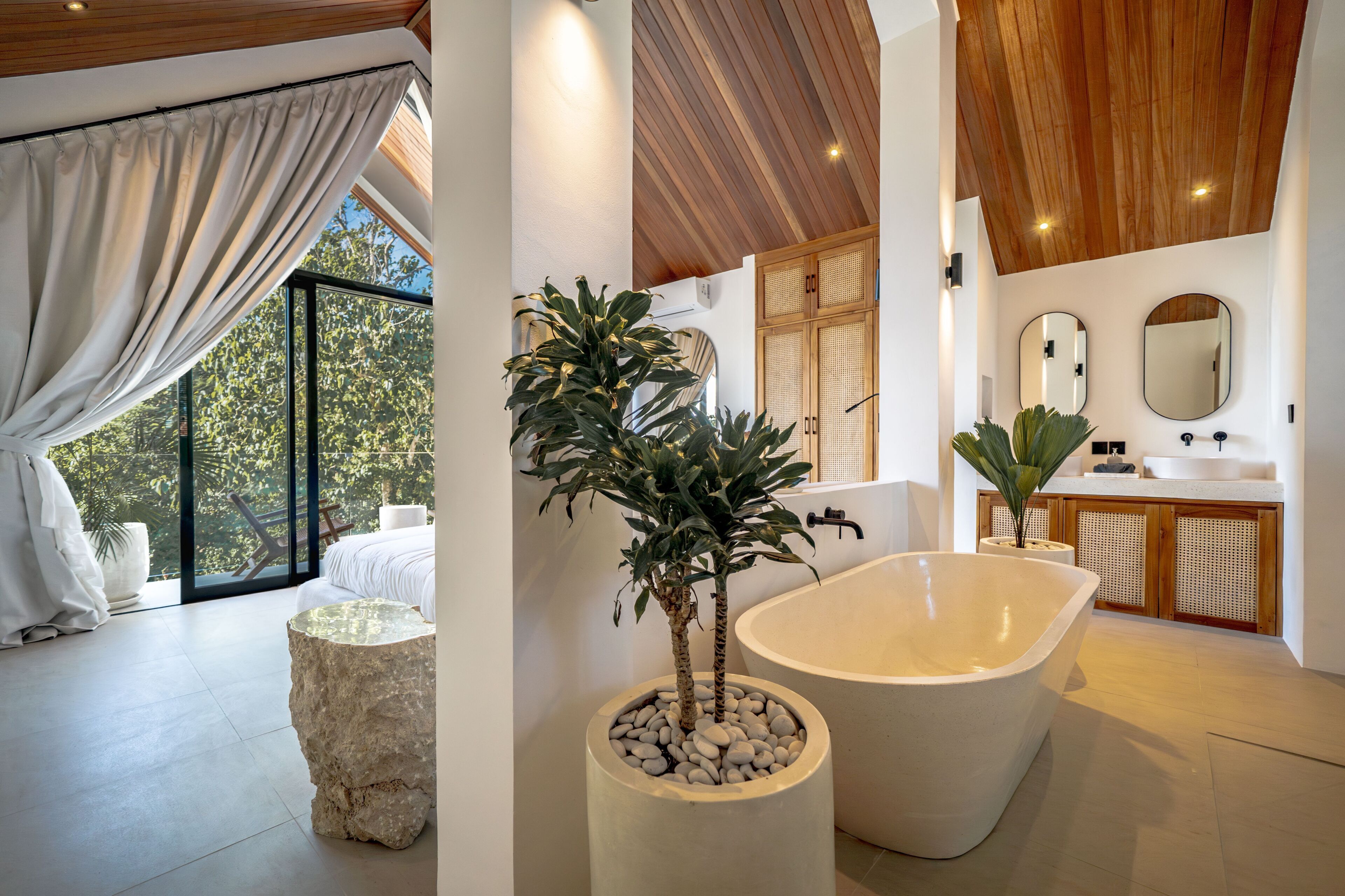 Luxury Villa, 1 King Bed, Pool View | Egyptian cotton sheets, premium bedding, in-room safe, free WiFi