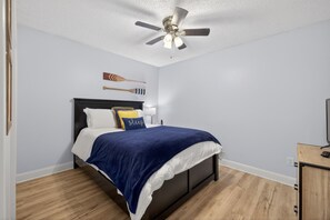 2 Schlafzimmer, Bügeleisen/Bügelbrett, kostenloses WLAN, Bettwäsche