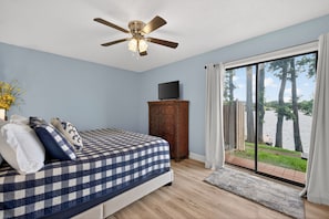 Bedroom 1: King - Lake Hamilton 2BR | Pool & Patio (Hot Springs)