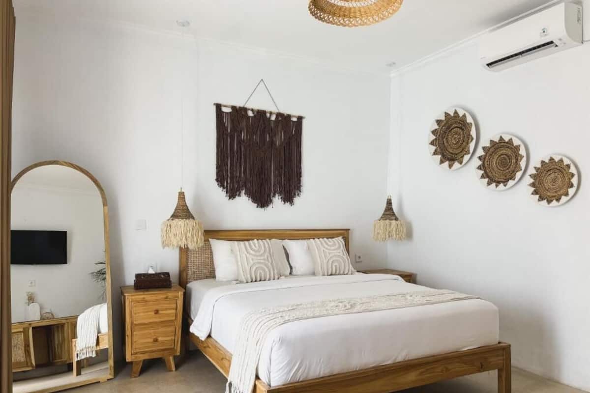 Deluxe Double Room, Pool View | In-room safe, desk, free WiFi