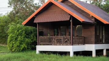 Deluxe Villa | Exterior
