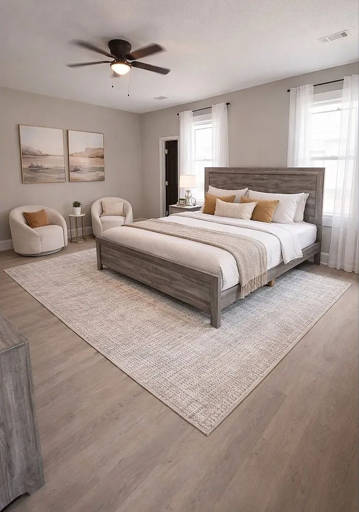 Tabla de planchar con plancha, wifi y ropa de cama 
