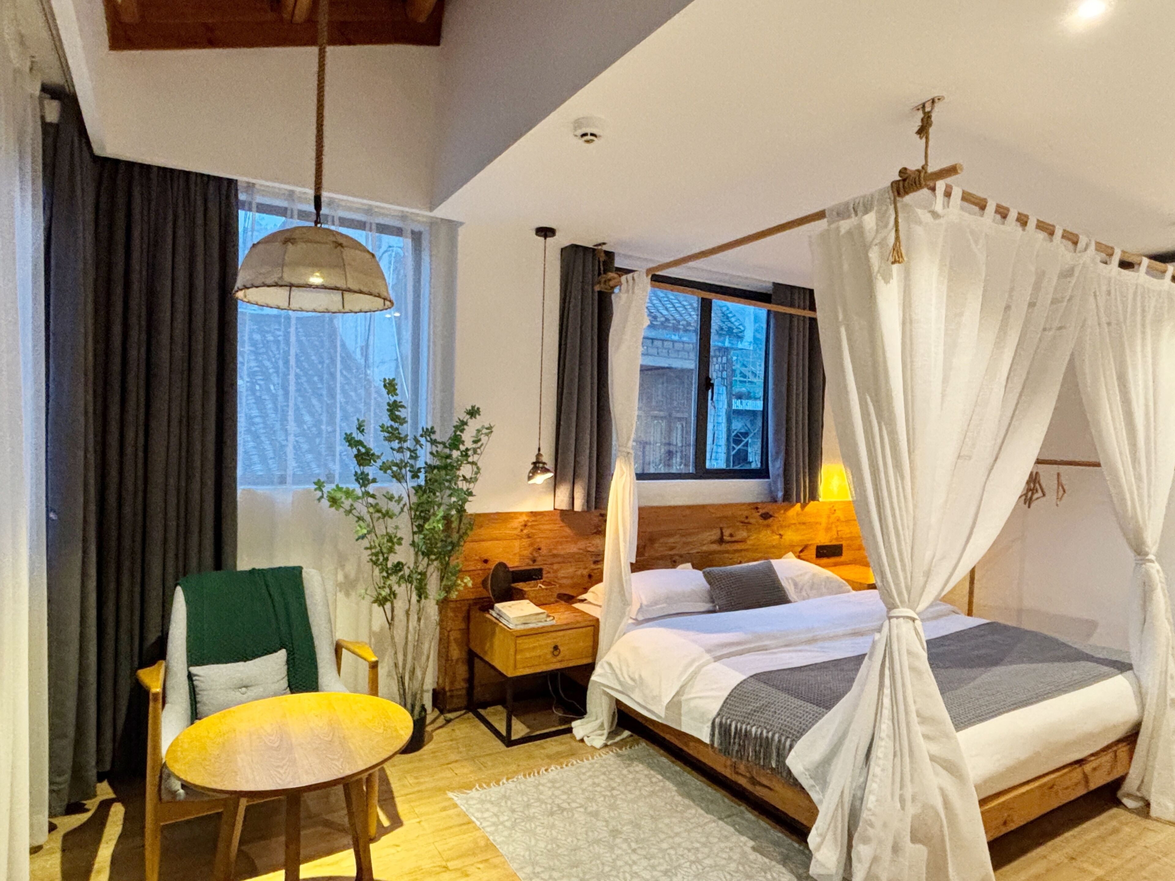 Superior-Doppelzimmer | Verdunkelungsvorhänge, kostenloses WLAN