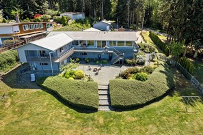 Exterior - Waterfront Camano Island Haven with Epic Views & Wildlife Watching (Camano)