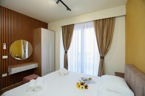 Free WiFi, bed sheets - La Dimora Azzurra 902, Vlore, Albania (Vlore)