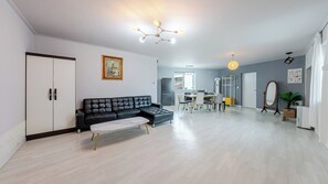 ห้องเบสิก, 1 ห้องนอน (Audrey Hepburn 1F (Pet-Friendly))