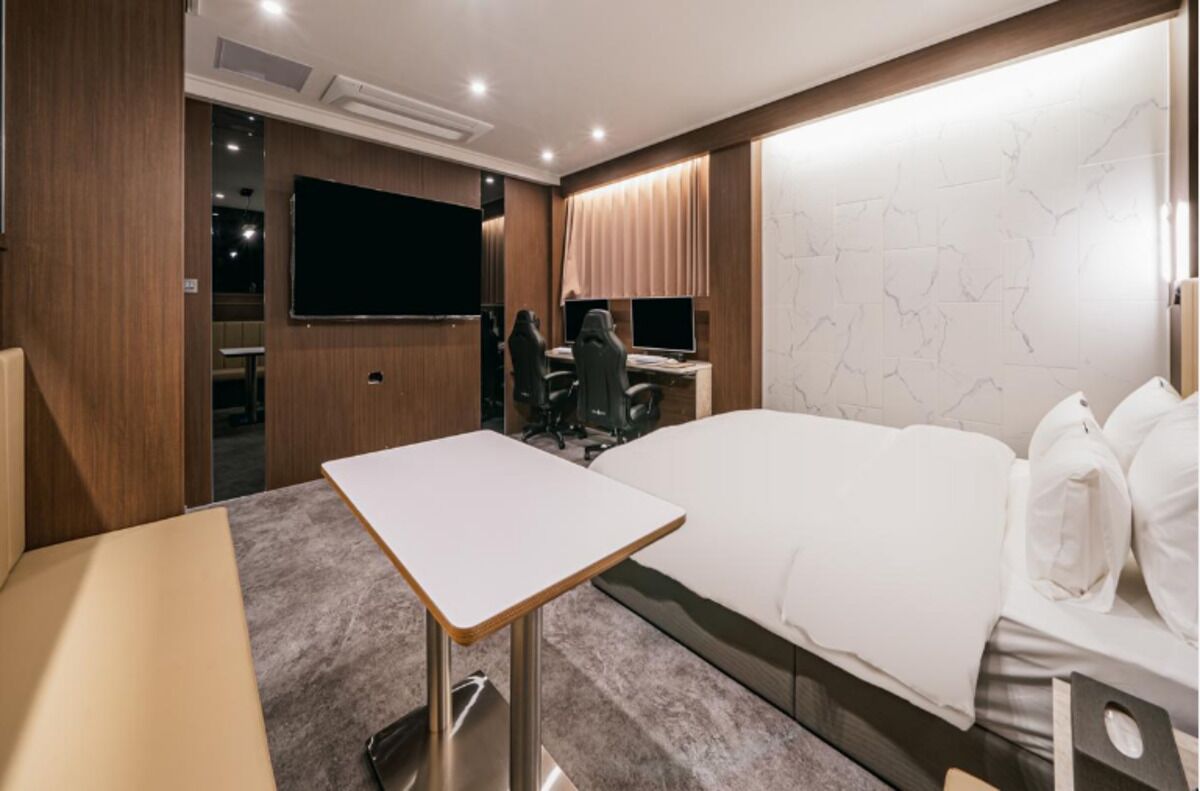 Habitación doble Premium, 1 cama matrimonial | Wifi gratis y ropa de cama 