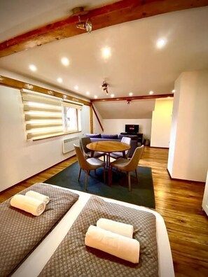 Comfort Studio, Garden View | Interior - House by the river  (Plitvica Selo)
