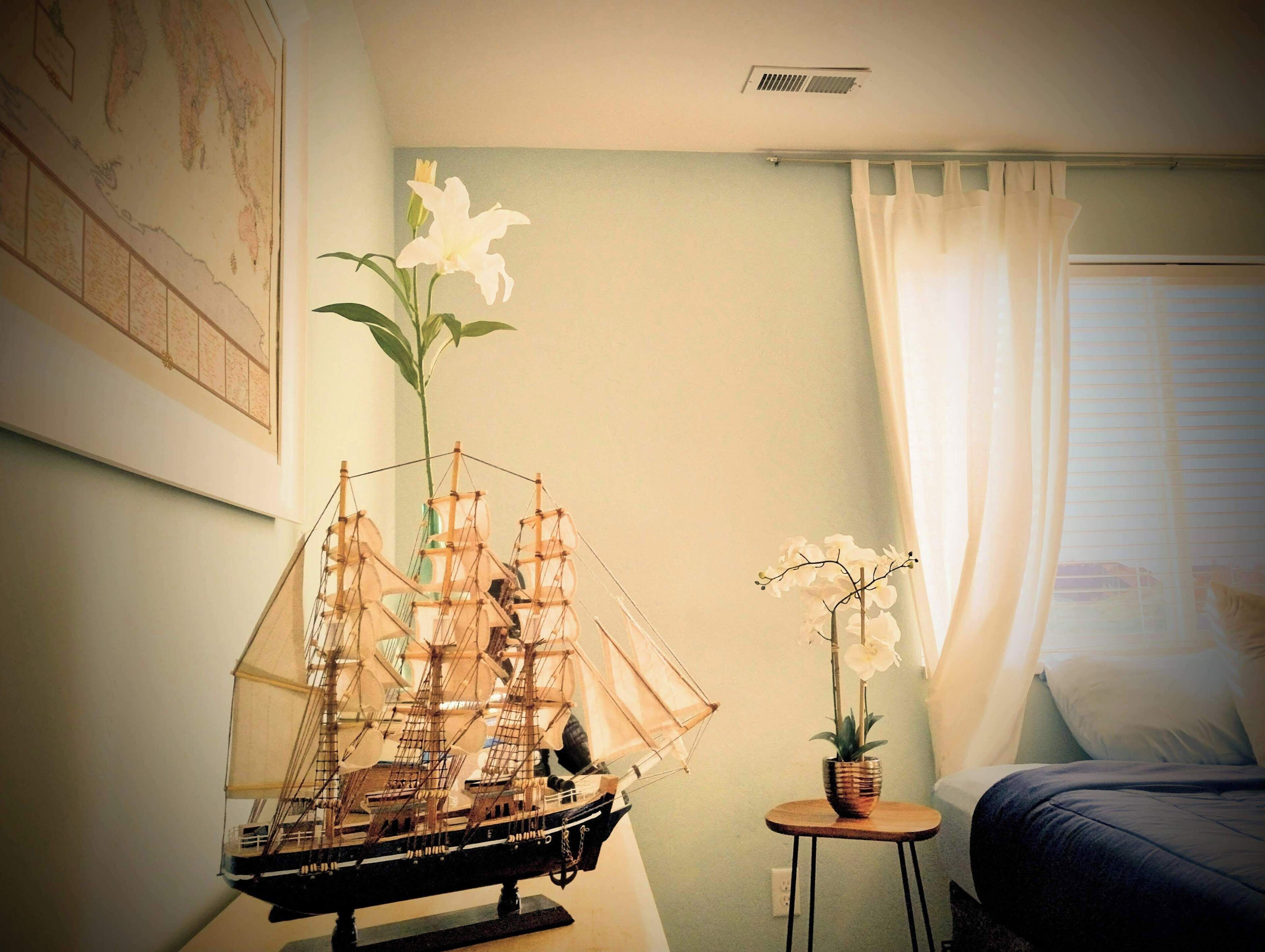 4 bedrooms, desk, iron/ironing board, free WiFi