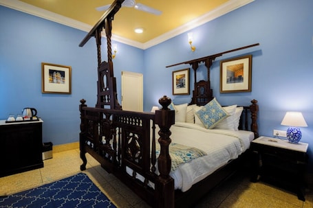 Premium Room. Sheel Mahal Near Hawa Mahal