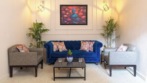 Ảnh chưa phân loại, 5 trong số 6 ảnh, nút