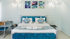 Ảnh chưa phân loại, 4 trong số 6 ảnh, nút