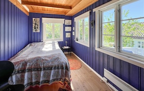 4 bedrooms, free WiFi - 4 bedroom cozy home in Flekkerøy (Flekkerøy)
