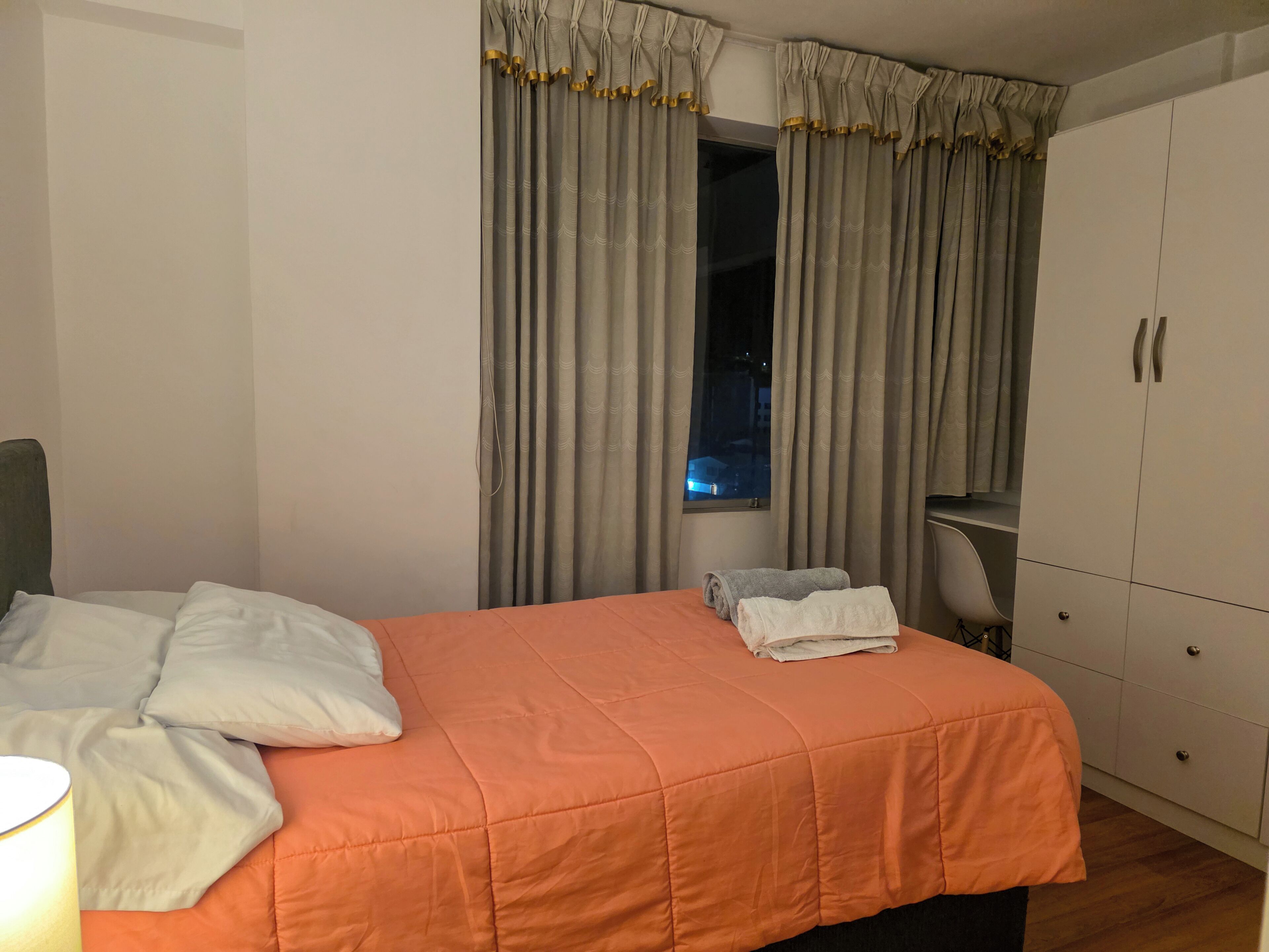 3 chambres, bureau, fer et planche à repasser, Wi-Fi