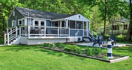 Saratoga Lake, 3 Cottages + Private Beach With Dock
