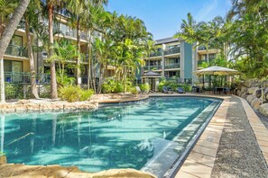 Pool - Azure by Khove - Palm Beach (Palm Beach)