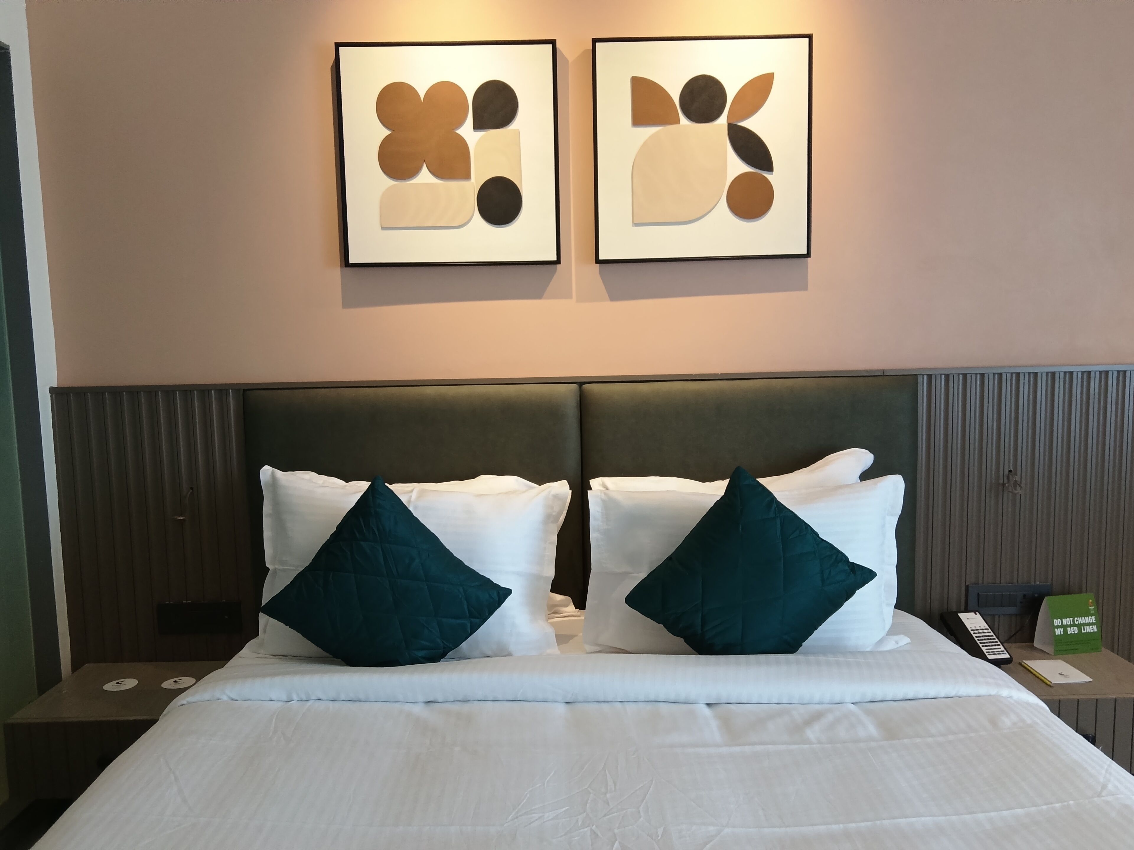 Deluxe Double Room, City View | In-room safe, iron/ironing board, free WiFi